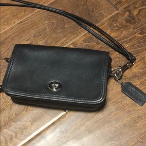 Authentic Coach crossbody
